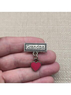 Vintage Grandma Silver Tone Brooch Pin with Dangle Pink Enamel Heart A8207